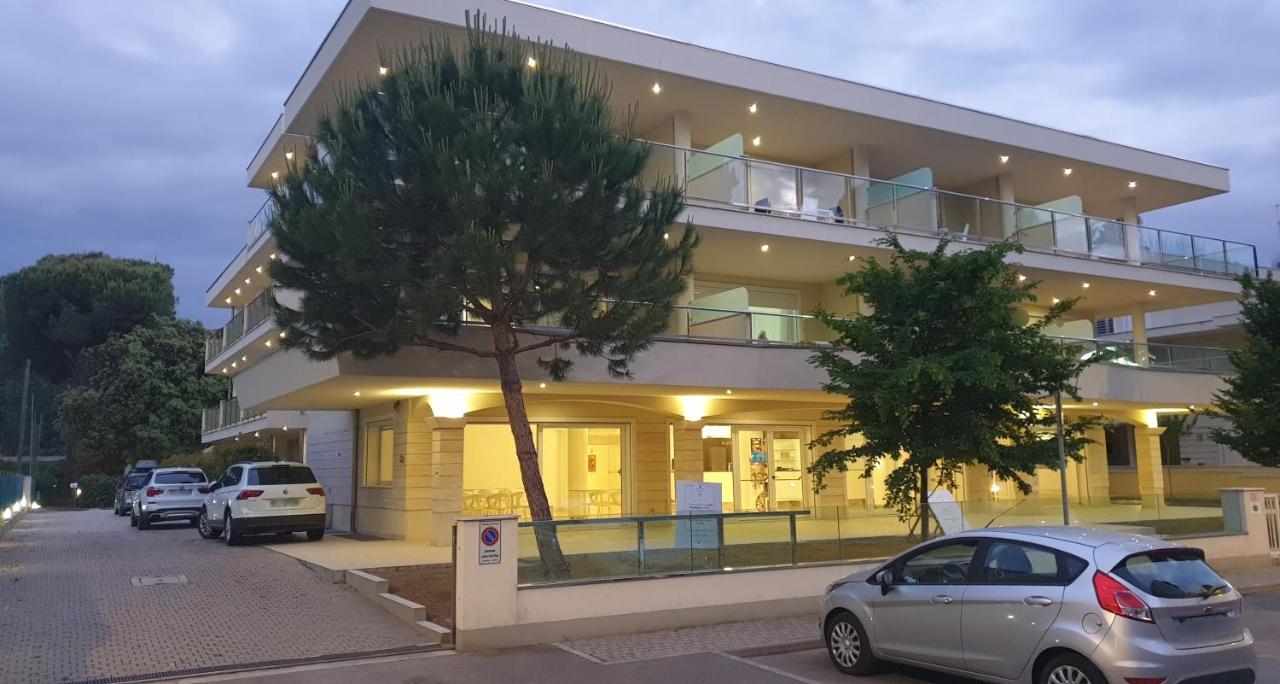 Residence I Diamanti - Siroli Collection Cervia Exterior foto