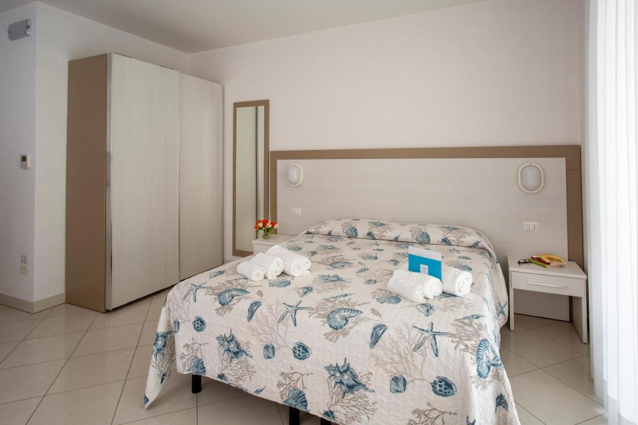 Residence I Diamanti - Siroli Collection Cervia Exterior foto