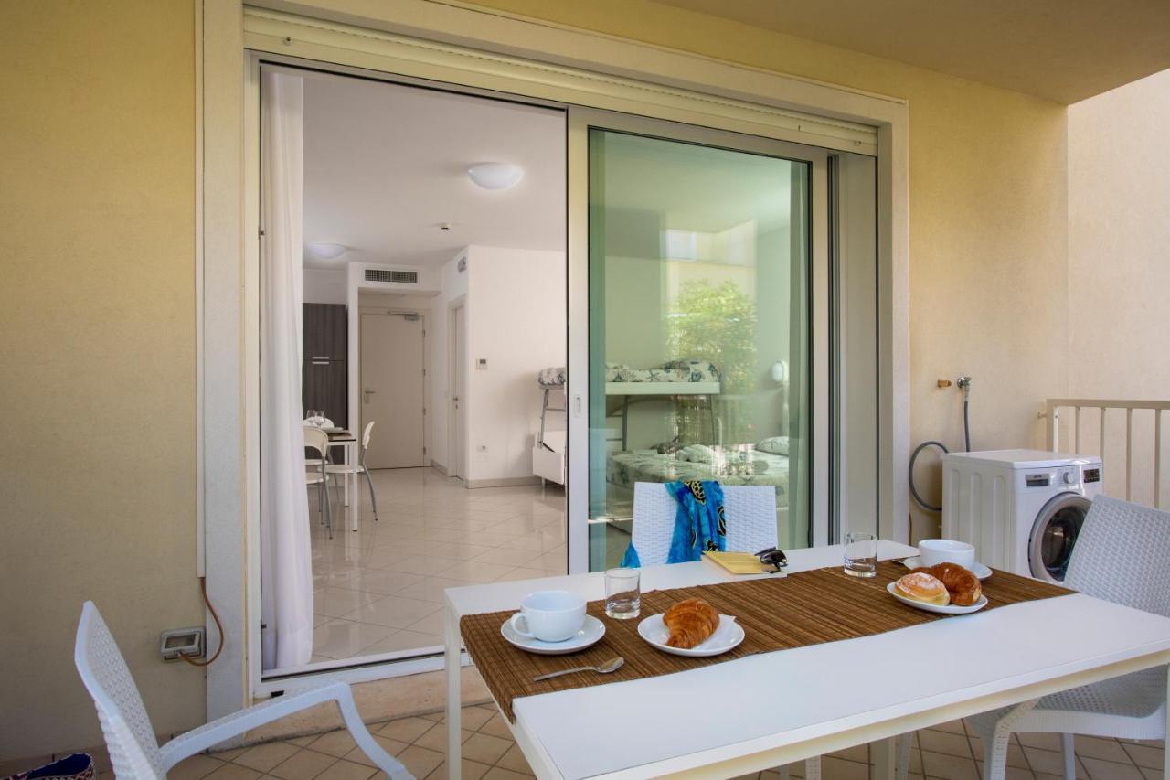 Residence I Diamanti - Siroli Collection Cervia Exterior foto